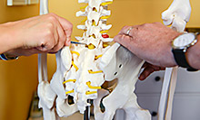 Aura Chirurgie Behandlung an der Wirbelsäule