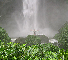 Wasserfall Einweihung 